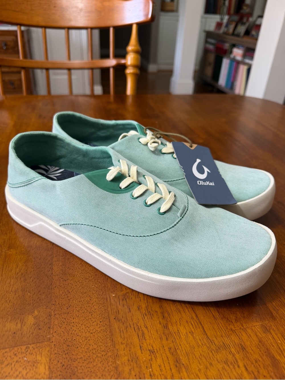 Brand New OluKai Hawaii Men's Tradewind 10 1/2 10.5 Medium Shoes Size $110